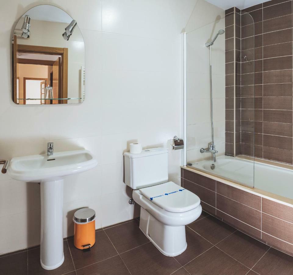 Apartamentos Casas Novas Silleda Luaran gambar